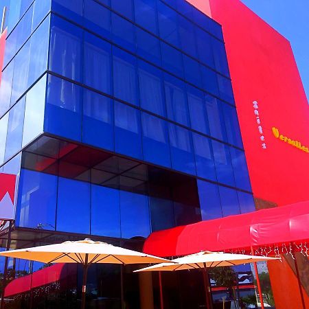 Hotel Versalles Suites Cancún Eksteriør bilde