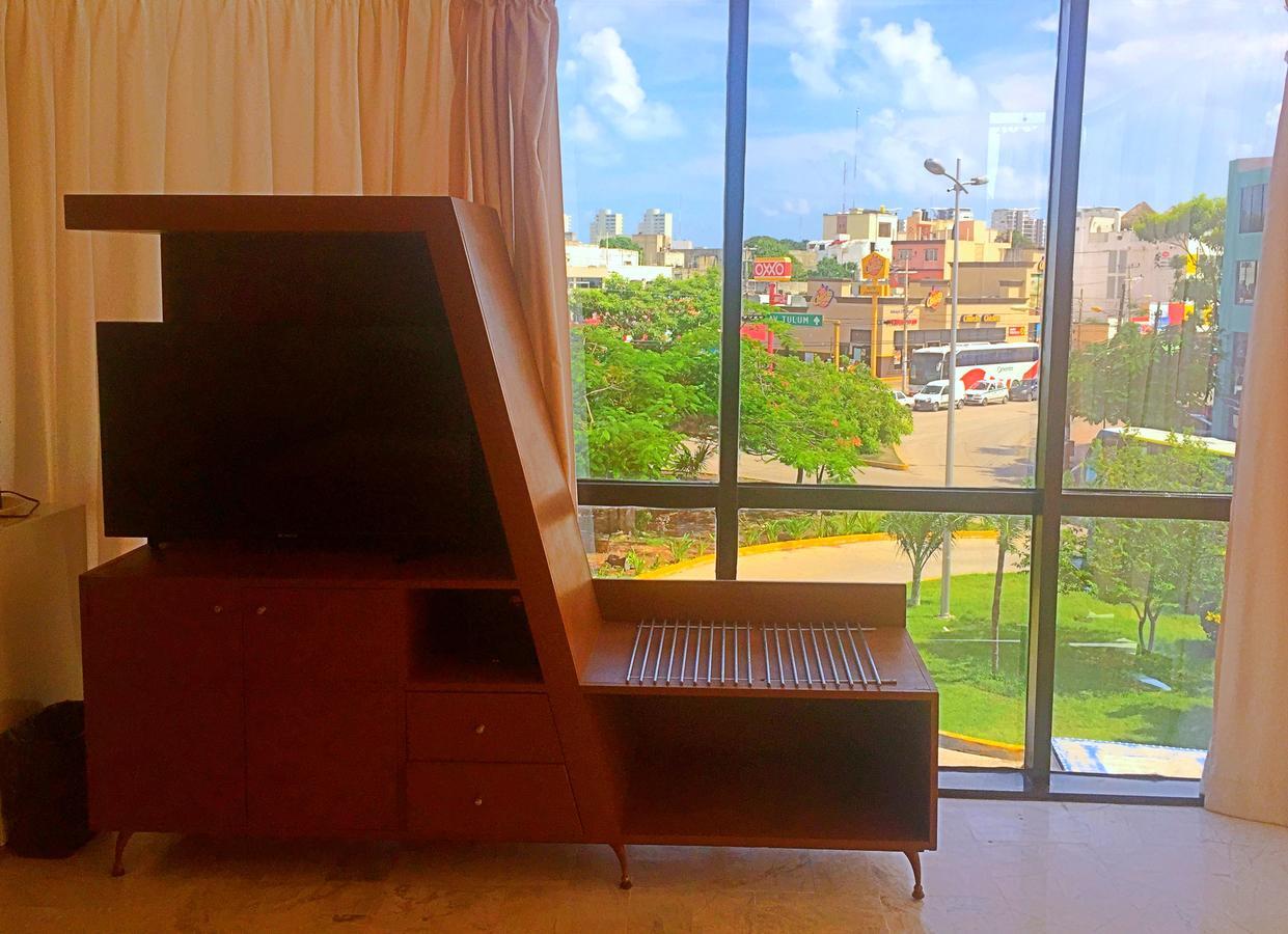 Hotel Versalles Suites Cancún Eksteriør bilde