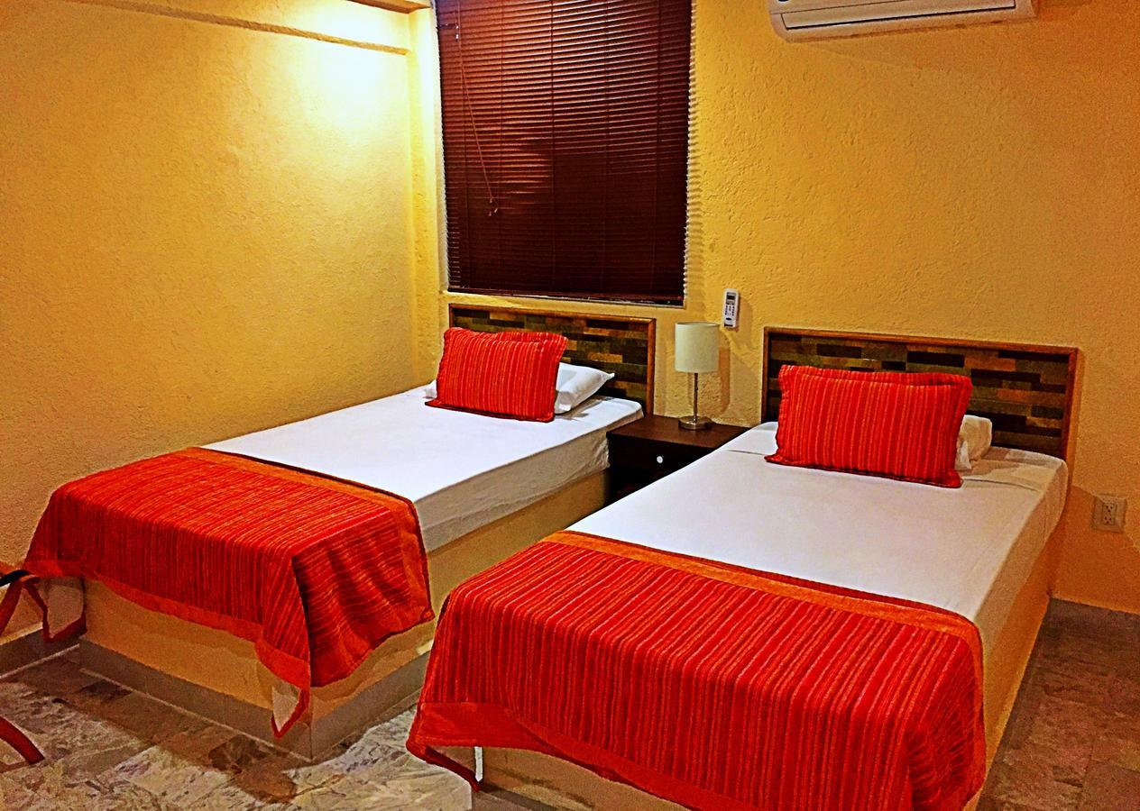 Hotel Versalles Suites Cancún Eksteriør bilde