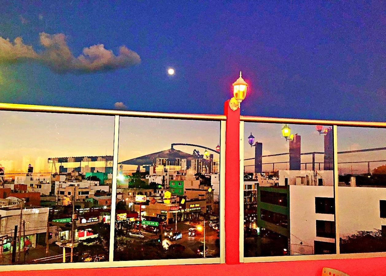 Hotel Versalles Suites Cancún Eksteriør bilde